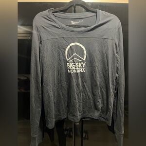 Under Armour Black Long Sleeve Top lightweight, good for over gym clothes